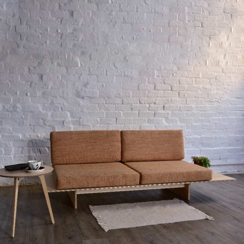 Mupu Sustainable Flat Pack Furniture Couch with Coffee Table